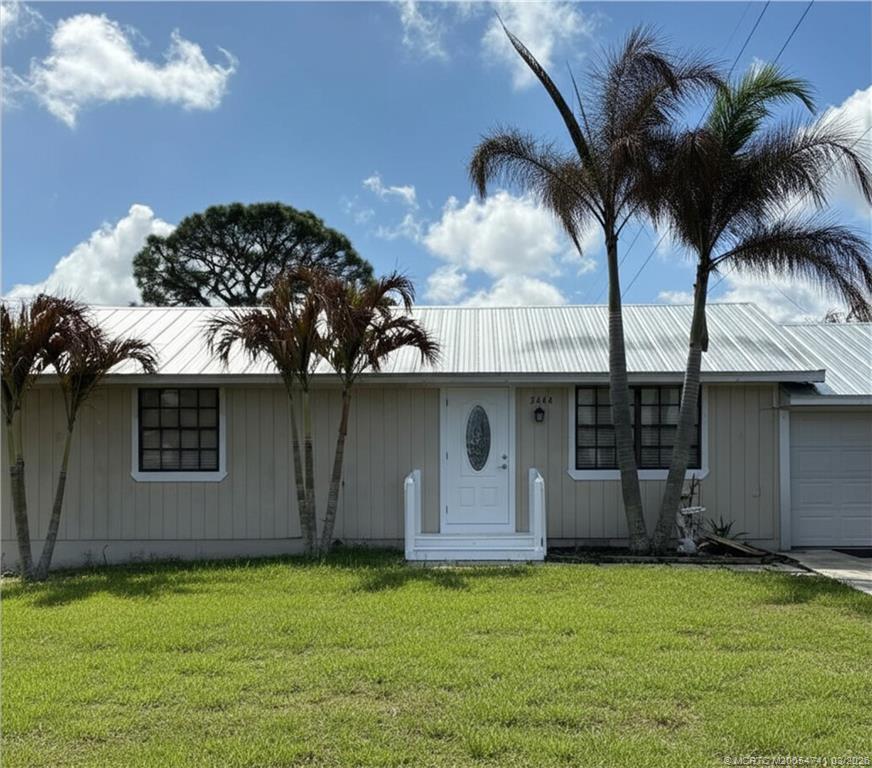 Photo - 2444 SE Washington St