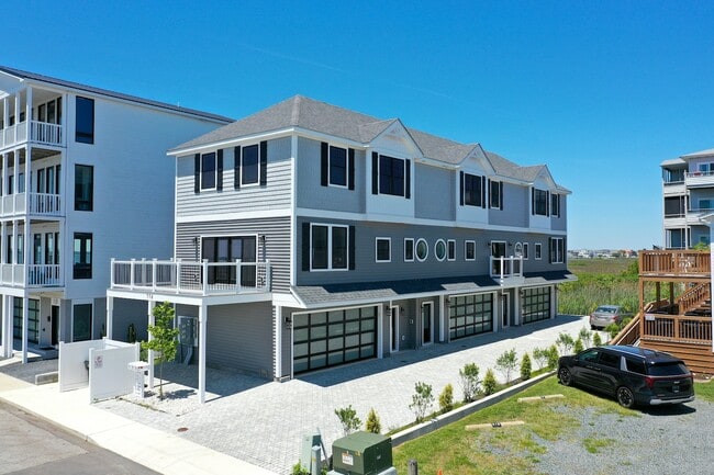 Photo - 116 78th St.