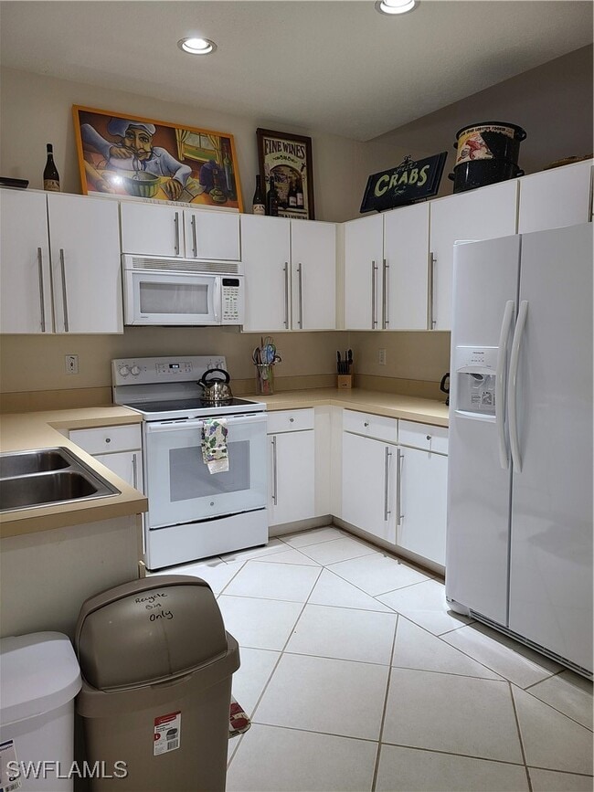 Photo - 745 Crossfield Cir