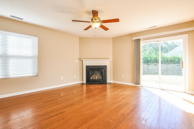 Photo - 63 Brookhaven Dr