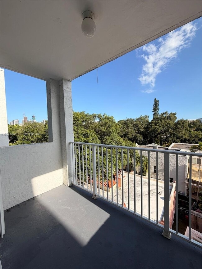 Photo - 1010 NW 11th St Unit 507