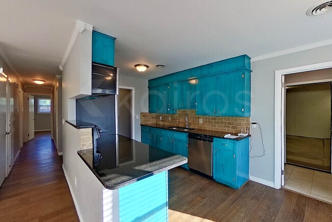 Photo - 4418 Mesa Cir