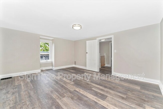 Photo - 267 S Prospect St Unit Apt 7