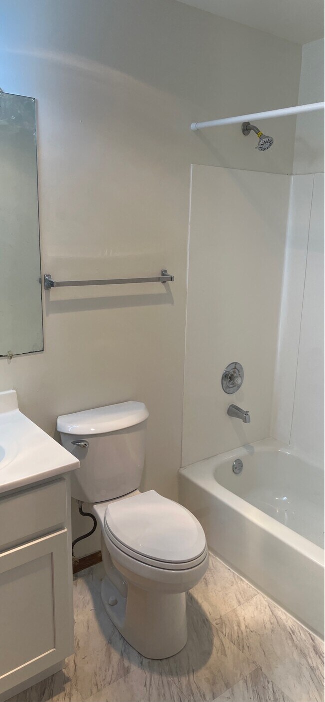Photo - PIONEER MANOR. -750-754