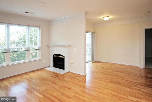 Photo - 1600 Spring Gate Dr. Unit 2303