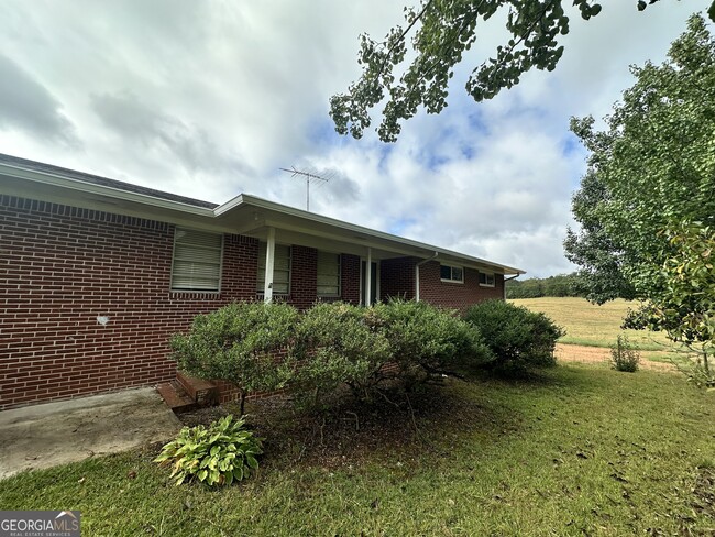 Building Photo - 1233 GA-120