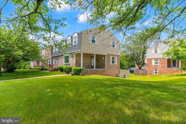 Photo - 12338 Chesterton Dr