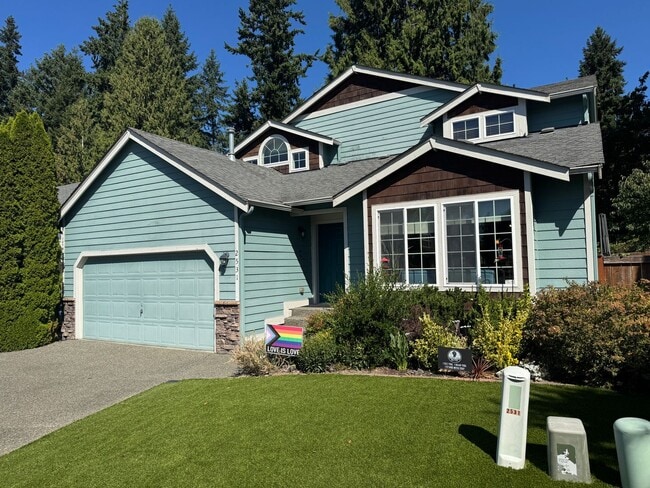 4bd/2.5ba Renton House - 4bd/2.5ba Renton House