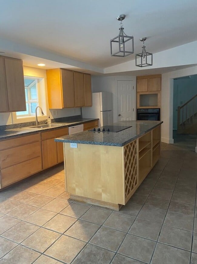 Photo - Stunning Water View House for Rent
