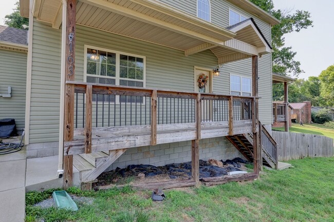Photo - 163 Plum St