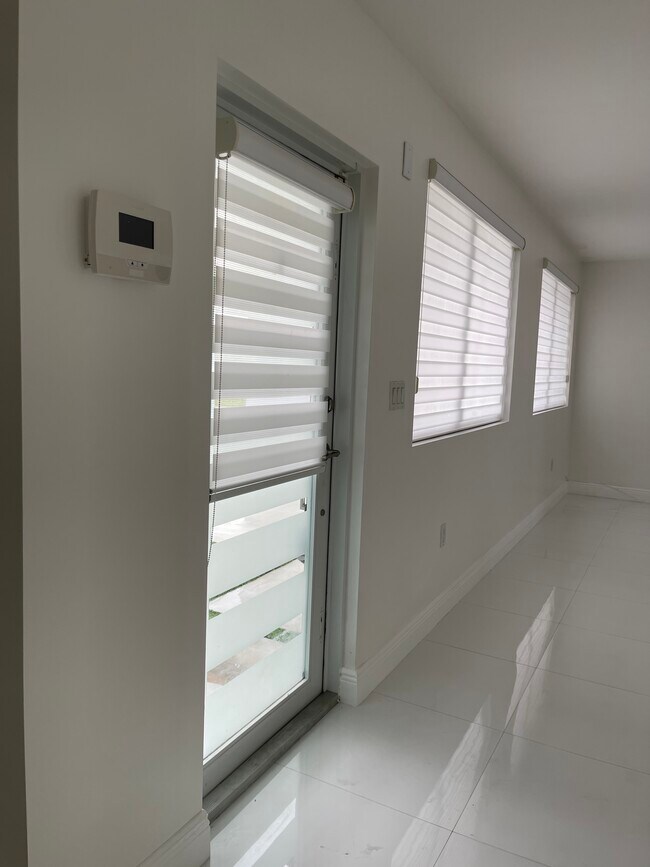 Photo - 1405 SW 90th Ave