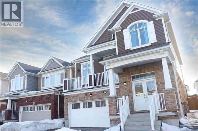 Photo - 31 Sofitel Dr