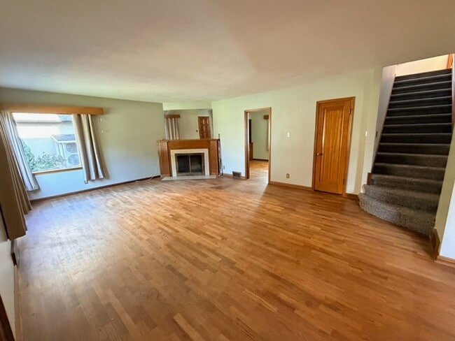 Photo - Located in the Historic District! 3+ beds,...