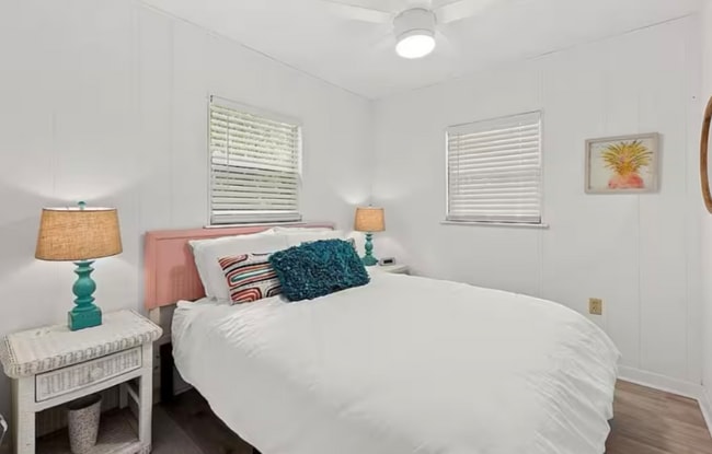 Photo - 237 Hibiscus Dr