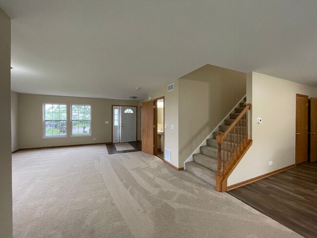 Photo - Single Family Home for Rent in Marengo! Available Mid August 2026!