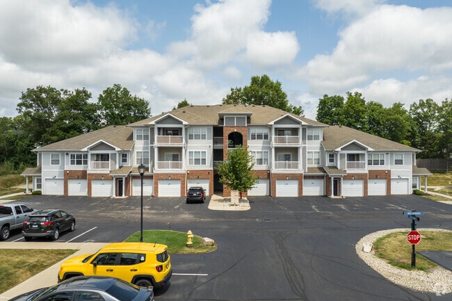 Photo - OAK CROSSING