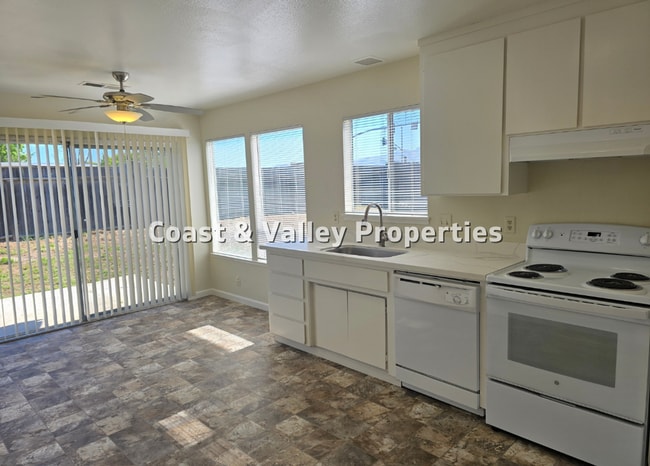 Photo - Salinas Home for RENT!!!