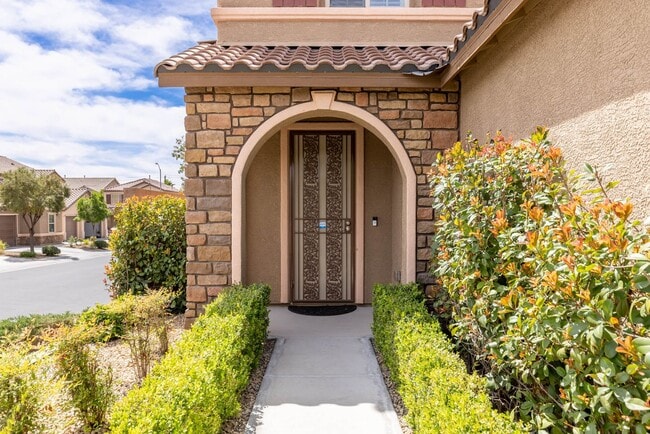Photo - Beautiful West Vegas Home With Next Gen Suite