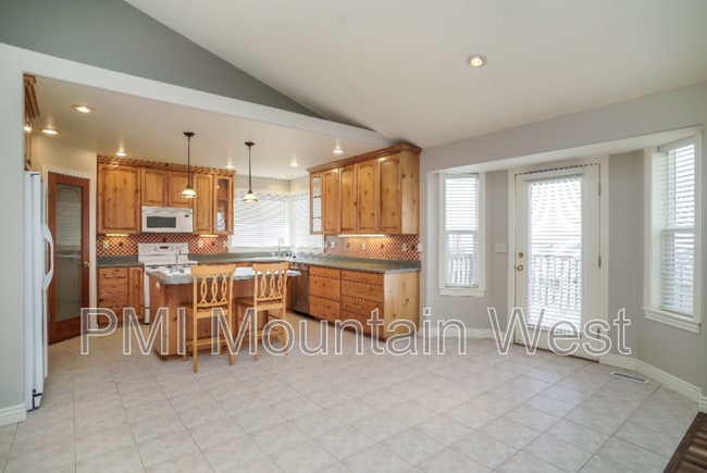 Photo - 144 S Mountain Rd