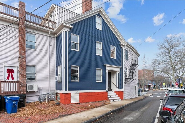 Building Photo - 3 Spring St Unit 2 Rental