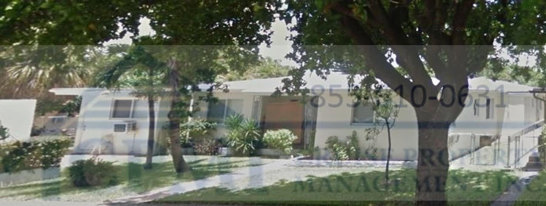 Photo - 717 NE 10 ST