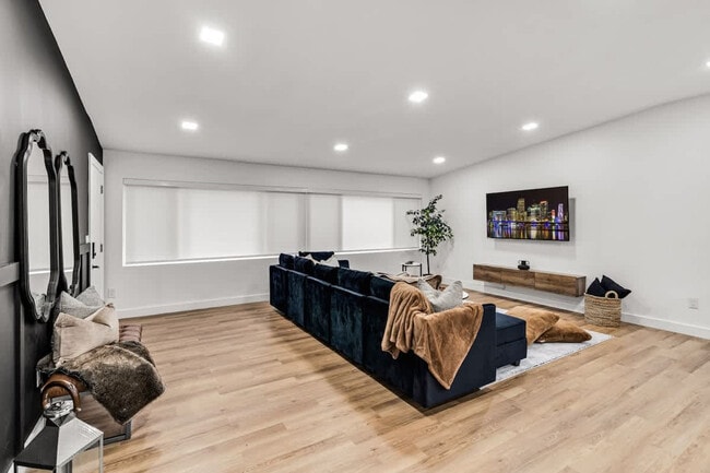 Photo - 17621 NE 7th Ave Unidad ID1372351P