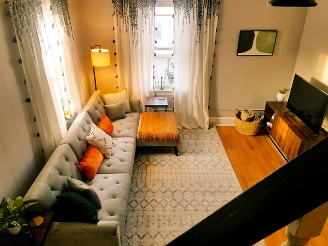 Building Photo - 1 E Ridge St Unit 3