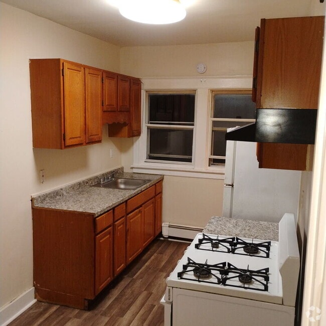Building Photo - 864 Madison Ave Rental