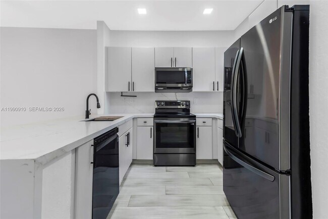 Photo - 4977 SW 135th Way