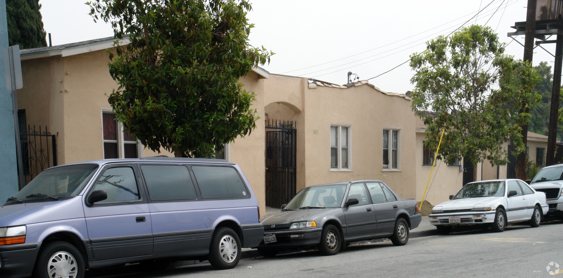 53rd St Apts - 53rd St Apts
