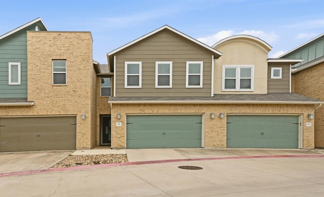 Photo - 311 Bridgeford Dr
