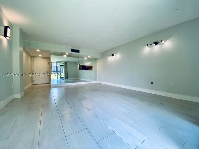 Photo - 8015 SW 107th Ave Unit 117