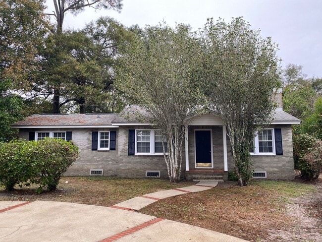 Building Photo - 948 Alachua Ave
