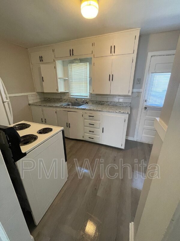 Photo - 1512 S Pattie St Unit #2