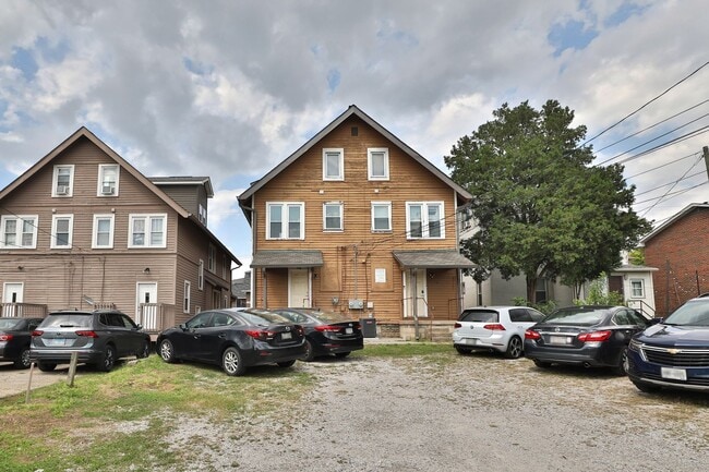 Photo - 103-105 Frambes Avenue
