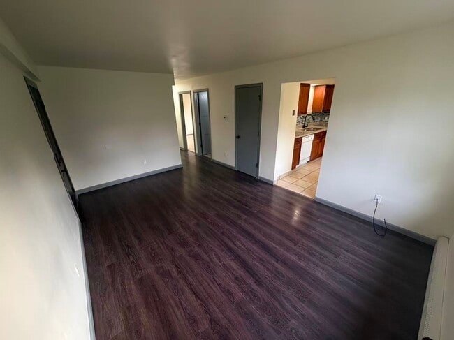 Photo - 865 Cook Ave Unit 3
