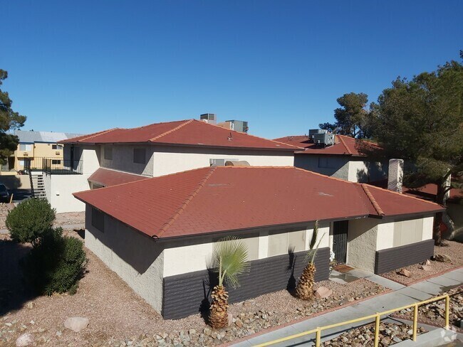 Building Photo - 5282 S Maryland Pkwy Unit B Rental