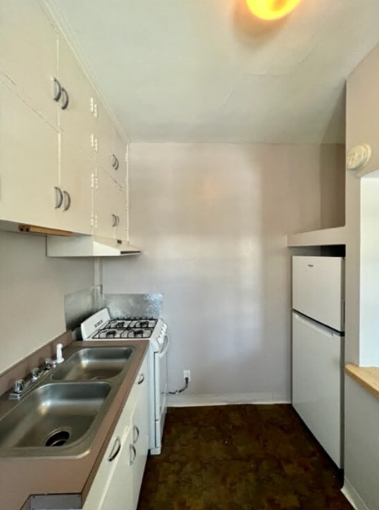 Photo - Frances Apartments