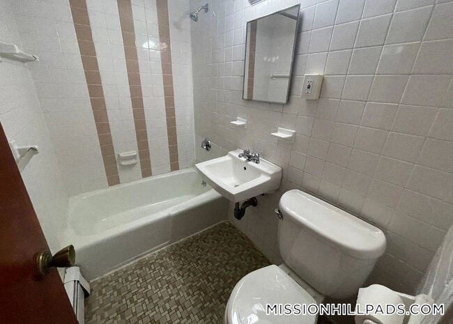 Photo - 82 S Huntington Ave Unit 21