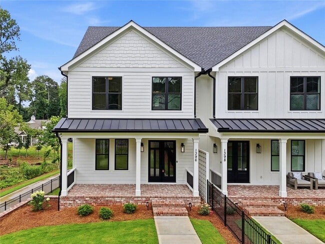 Photo - 1396 Old Magnolia Way