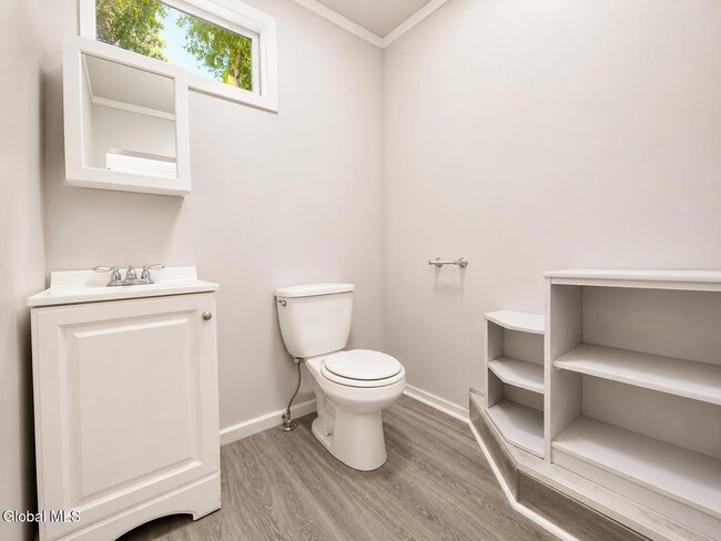 Photo - 127 Grand St Unit 2