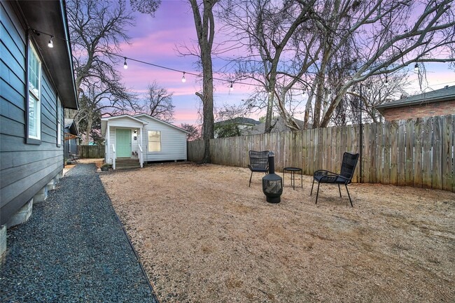 Photo - 1710 Shelby St