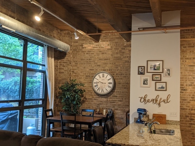 Photo - 1040 W Adams St Unit 226