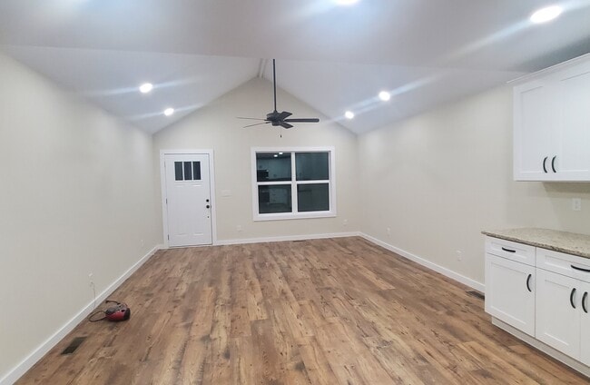 Photo - 283 Hidden River Ave