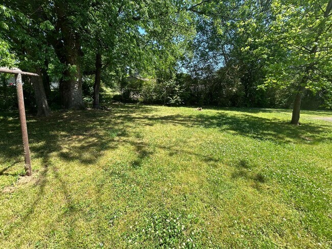 Photo - 3bedroom 1BA brick home with carport