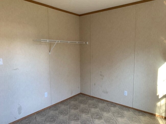 Photo - 3 Bedrooms, 2 Bathrooms in Pequot Terrace Trailer Park, Pequot Lakes, MN Lot B27 Unidad Lot B27