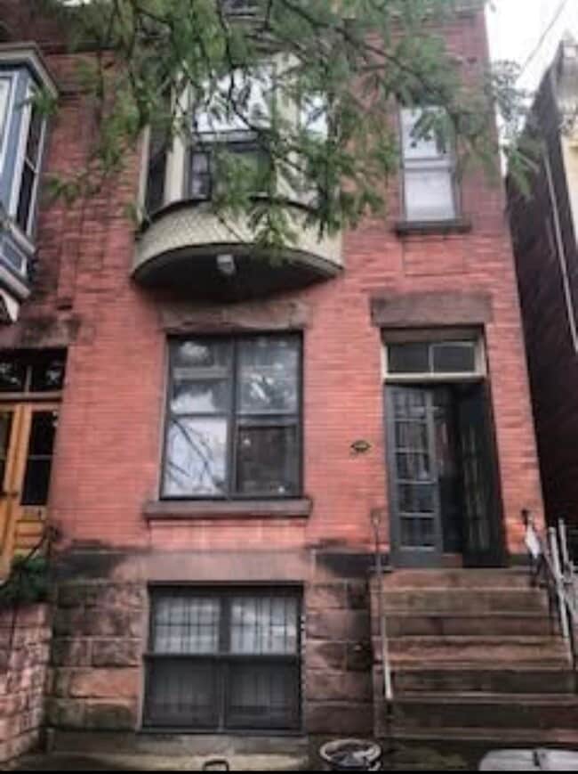 Photo - 356 Hamilton St House