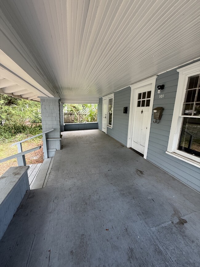 Photo - 101 NW 7th Terrace