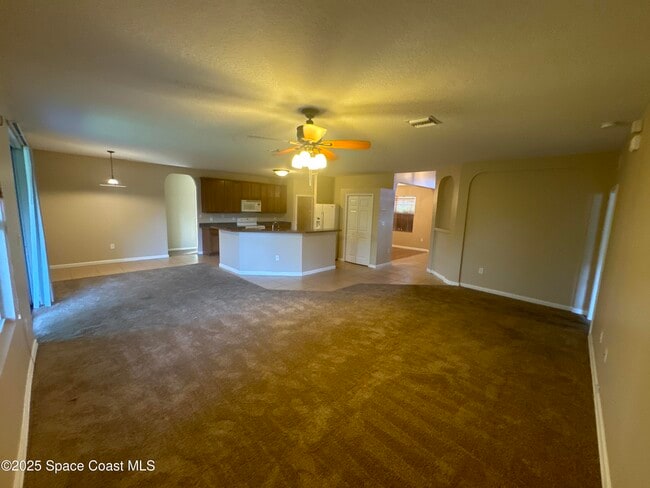 Photo - 6340 Dearman St