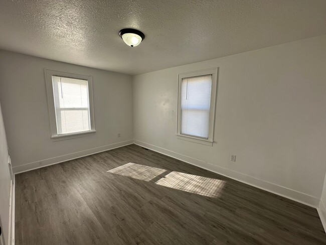 Photo - 2 bed 1 bath in Marshfield